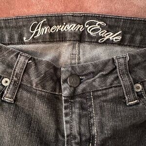 American Eagle 77 Straight low rise Black Denim Jeans